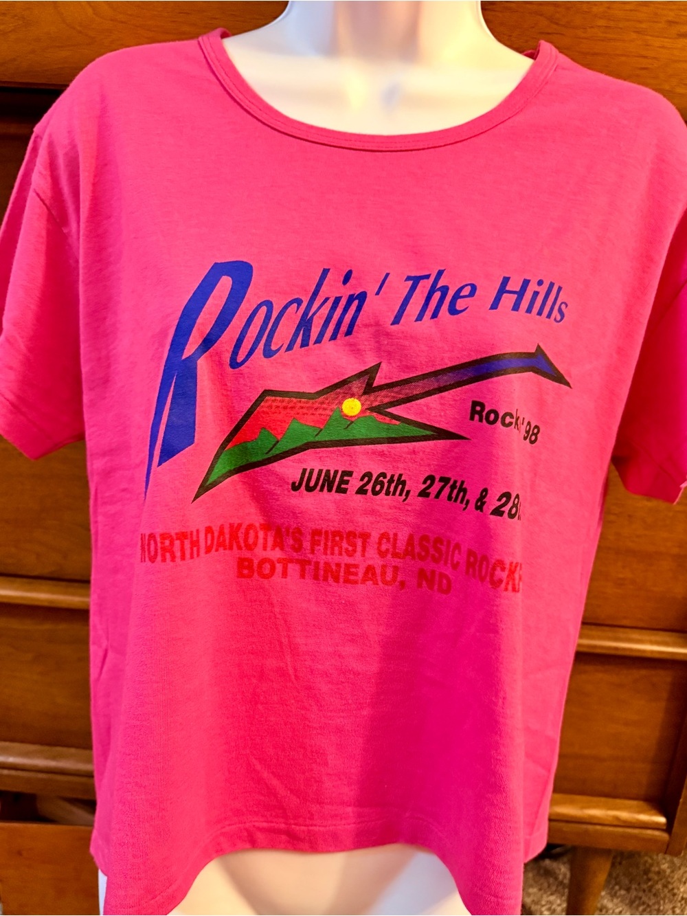 Vintage 1998 Rockin’ The Hills Concert Festival Cropped T Shirt Bottineau ND Y2K